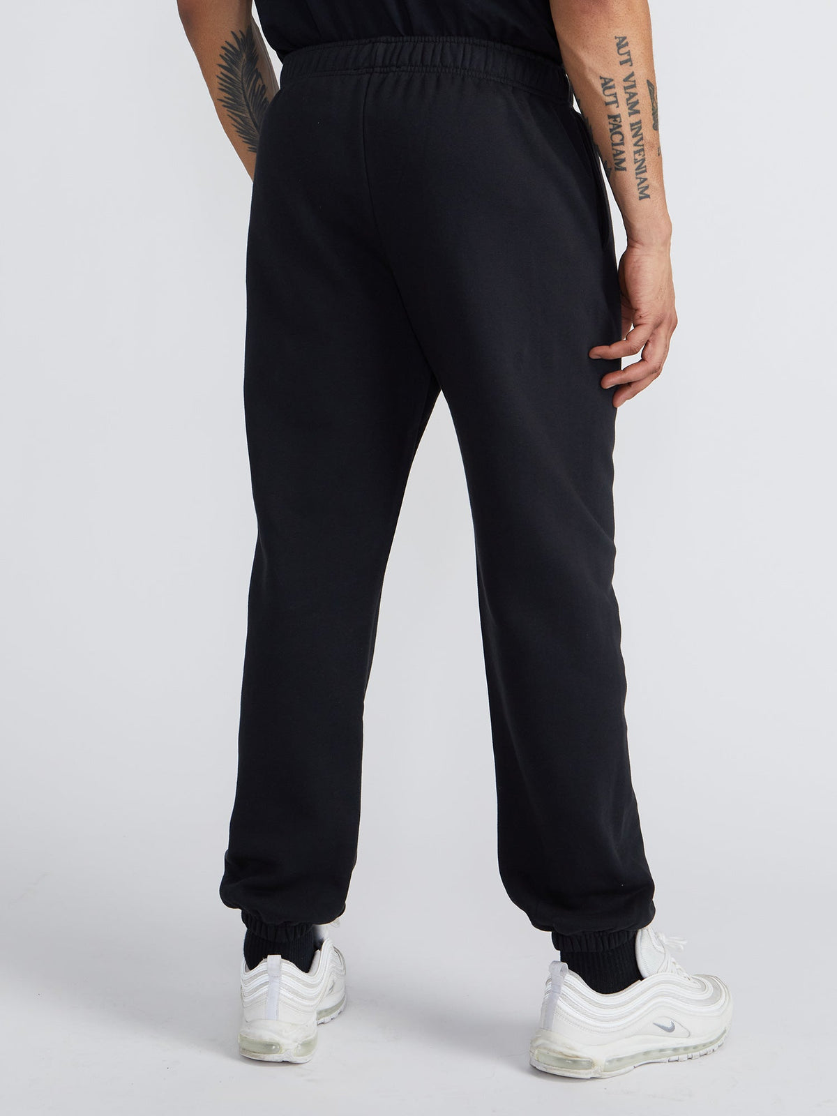 BILLIE CORE BLACK SC SWEATPANT